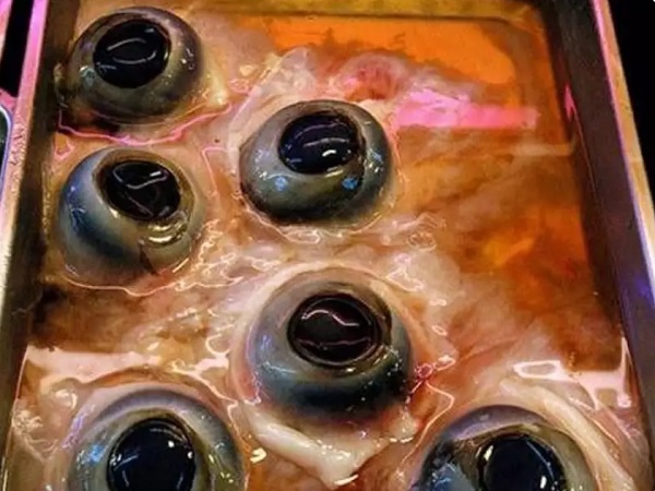 9 món ăn kinh dị nhất hành tinh, chỉ những người "gan to" mới dám thử