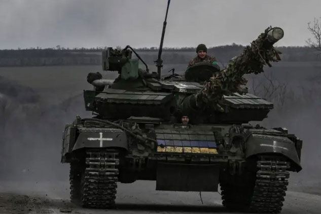 Ukraine phàn nàn xe tăng “nay dùng mai hỏng”, ráo riết nhờ phương Tây hỗ trợ
