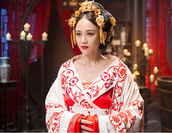 Chiêu độc của vị hoàng hậu kiên định tư tưởng "nhất phu nhất thê" khiến hoàng đế không dám "tòm tem" với ai