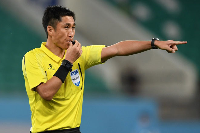 Trọng tài Trung Quốc nhiều lần xử ép bóng đá Việt Nam dính nghi án dàn xếp tỷ số