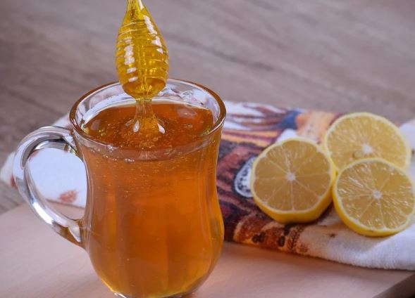 3 thời điểm vàng nên uống nước chanh mật ong