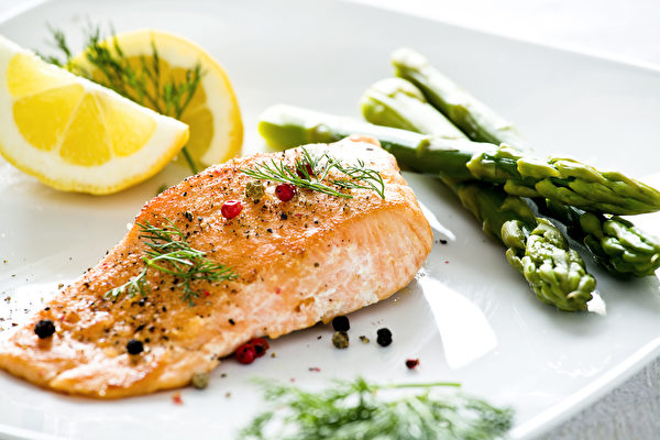 Chuyên gia dinh dưỡng Harvard khuyên cha mẹ nên cho con ăn 6 loại thực phẩm này