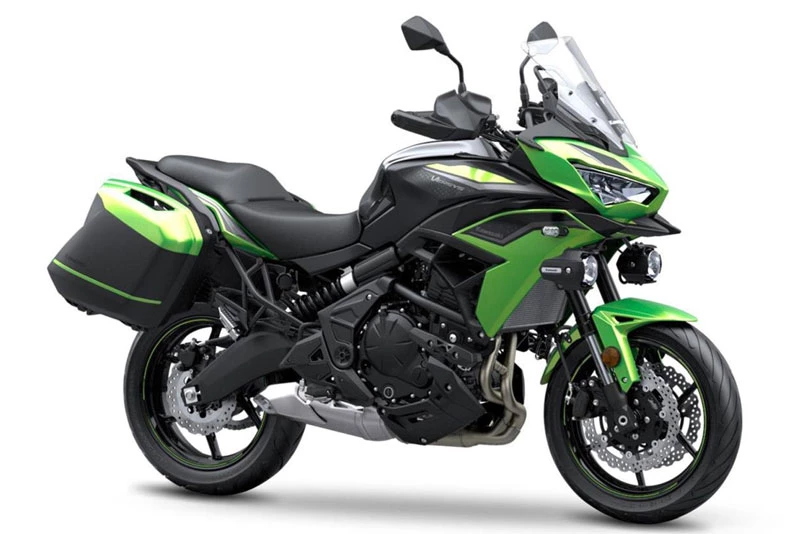 9. Kawasaki Versys 650 Tourer Plus 2023.