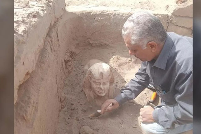 Bí ẩn bức tượng nhân sư Ai Cập cổ đại có má lúm đồng tiền