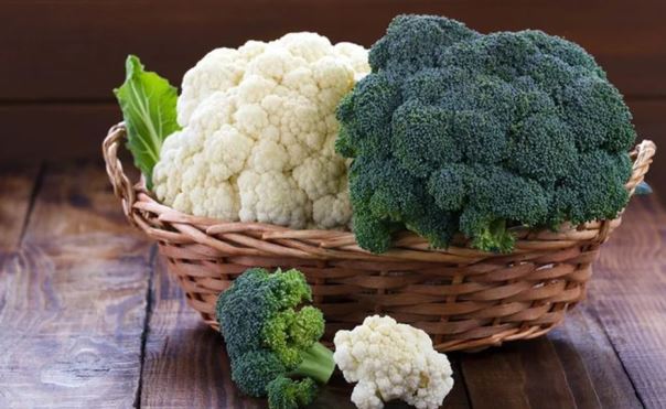 5 loại rau có vitamin C, canxi cao ngất, có loại chẳng mấy người ăn