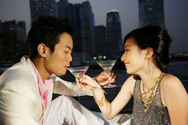 Cuộc điện thoại 'nghe lén' phơi bày sự thật kinh khủng khi chồng còng lưng gánh nợ cho cả nhà bồ nhí