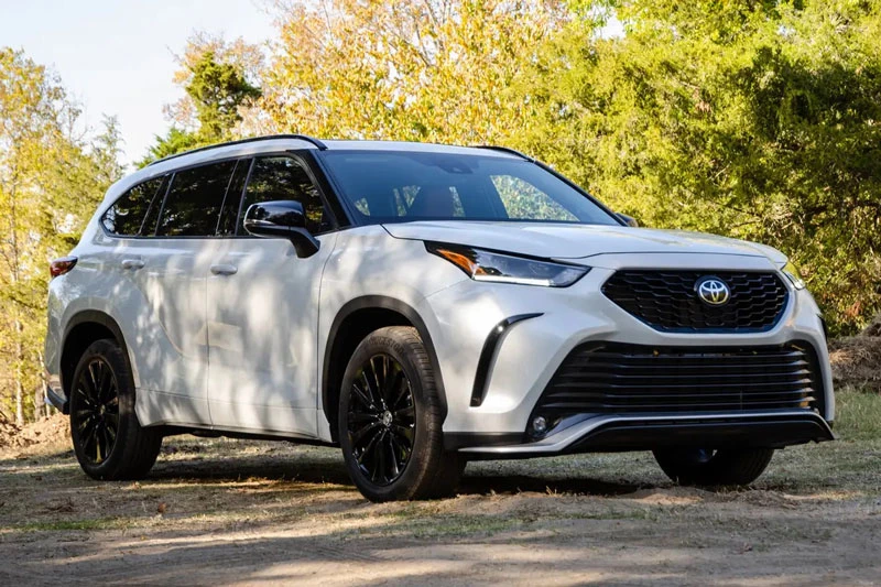 3. Toyota Highlander 2022.