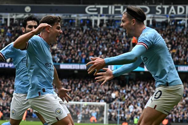 Man City ngược dòng đại thắng Liverpool