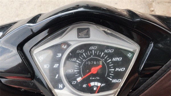 Những lỗi muôn thuở trên xe máy số - 2