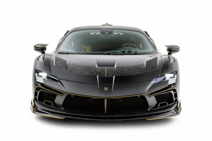 Ferrari SF90 hầm hố với gói độ của Mansory - 3