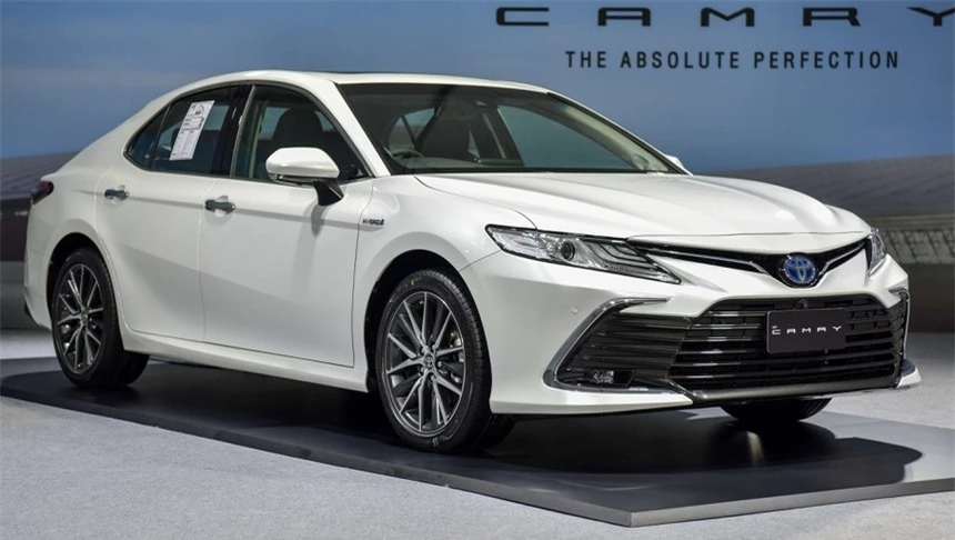 Toyota Camry chính thức 'khai tử' tại Nhật Bản