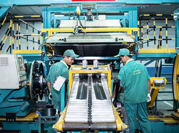 Cần có giải pháp cấp bách để doanh nghiệp "khoẻ" lên, giữ chân người lao động 