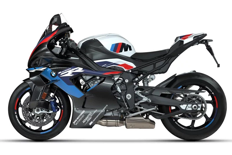 1. BMW M1000RR 2023.