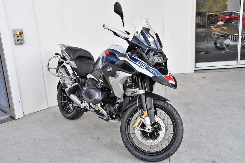 6. BMW R1250GS 2023.