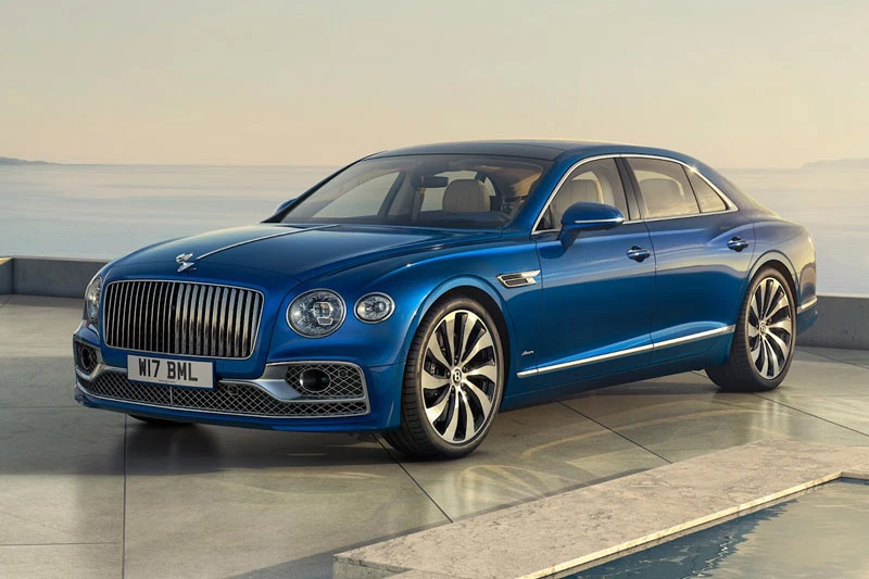 2. Bentley Flying Spur.