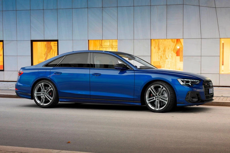 7. Audi S8.