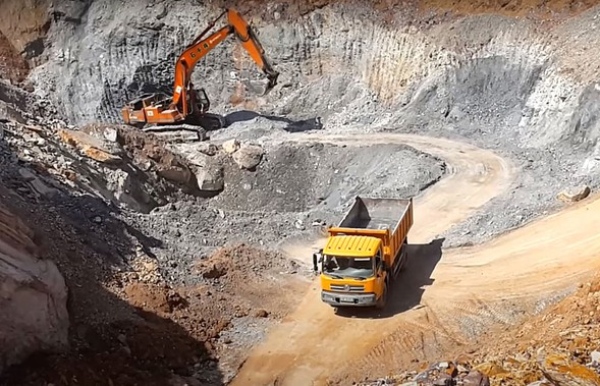 Sai phạm trong khai thác khoáng sản, công ty 19-8, Tiến Minh Hòa Bình và Phát Đạt HB bị xử phạt