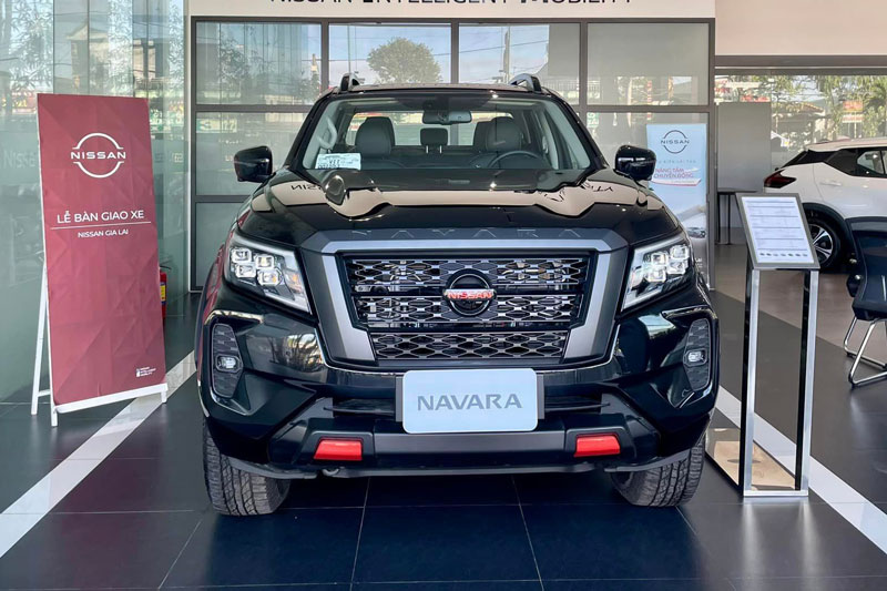 Bảng giá xe Nissan tháng 4/2023: Ưu đãi 100% lệ phí trước bạ