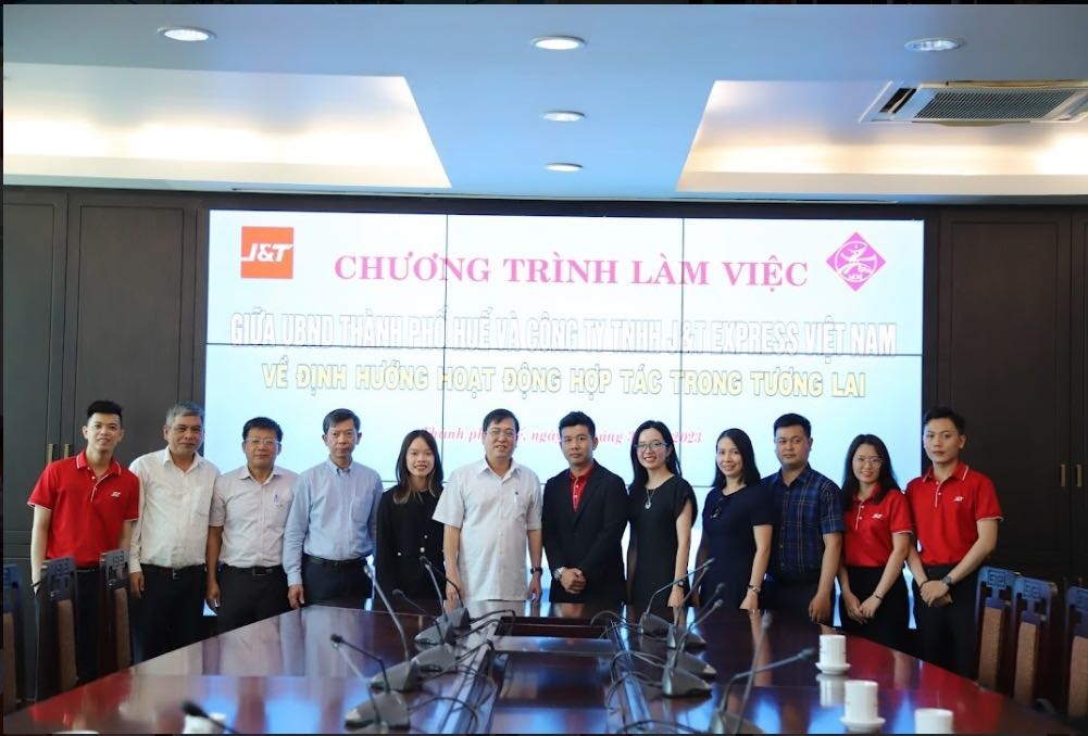 Hợp tác nâng cao năng lực logistics tại thành phố Huế