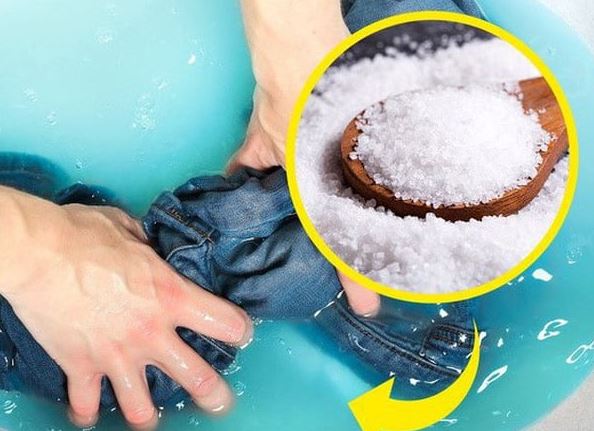 Muối không chỉ là gia vị, một nhúm muối nhỏ cũng giúp sáng bóng đồ đạc trong nhà