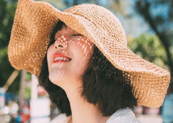 Cách phục hồi tóc hư tổn trong ngày nắng nóng