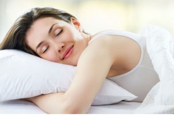 7 lợi ích tuyệt vời của việc đi bộ trước khi ăn sáng