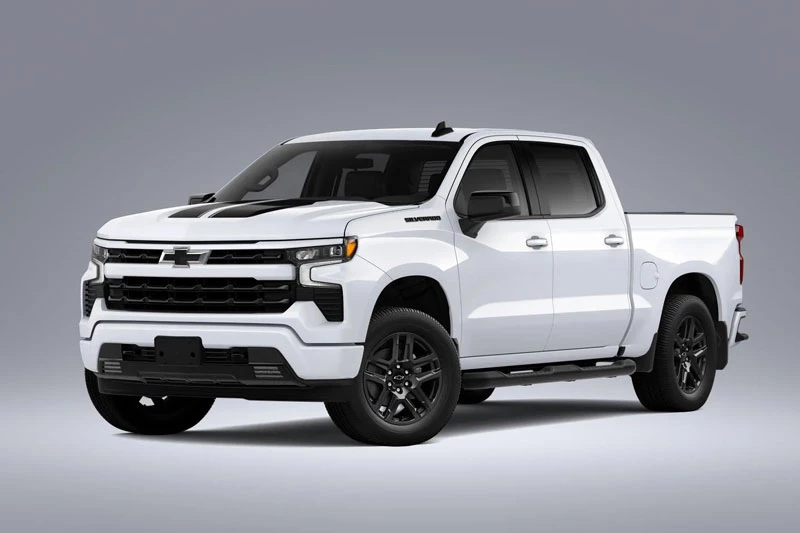 =8. Chevrolet Silverado RST 2023 (thời gian tăng tốc từ 0-96 km/h: 5,4 giây).