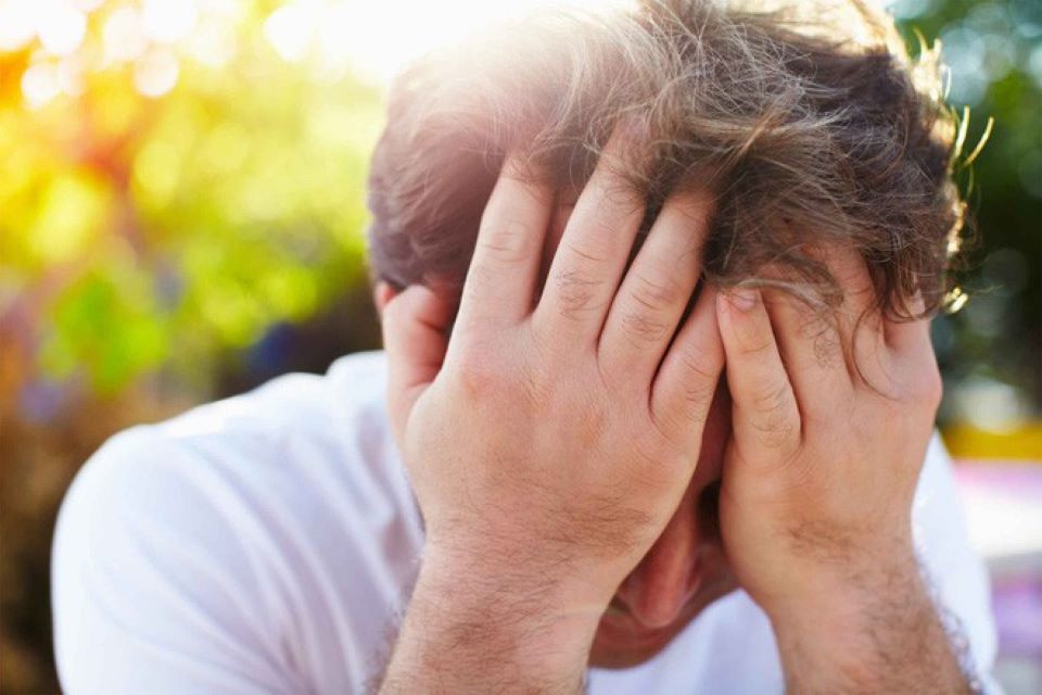 6 thói quen dễ gây đột quỵ khi nắng nóng và cách phòng ngừa