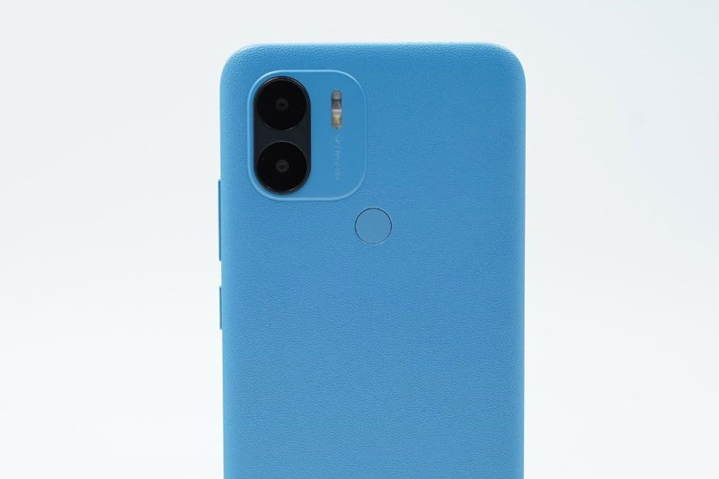 Xiaomi giới thiệu smartphone RAM 4 GB, pin 5.000 mAh, giá hơn 2 triệu đồng