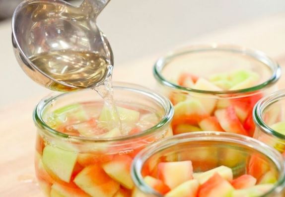 7 tác dụng kì diệu của phần cùi trắng dưa dấu