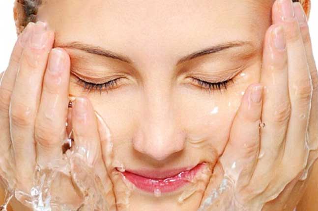 8 quy tắc để có làn da sáng mịn mà chẳng cần đến mỹ phẩm đắt đỏ