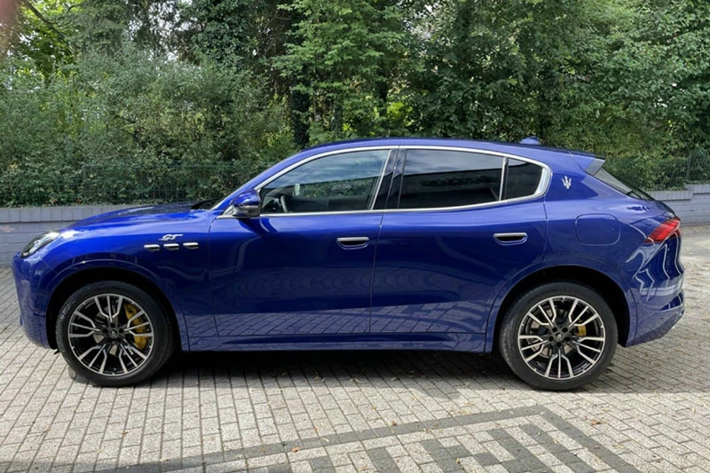 Maserati Levante.