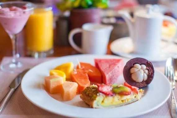 4 thói quen khi thức dậy buổi sáng khiến tuổi thọ bị rút ngắn: Ai không mắc phải rất dễ trường thọ