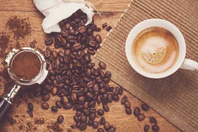 Uống cà phê buổi sáng là lợi hay hại? Nhiều người vẫn làm sai mà không biết