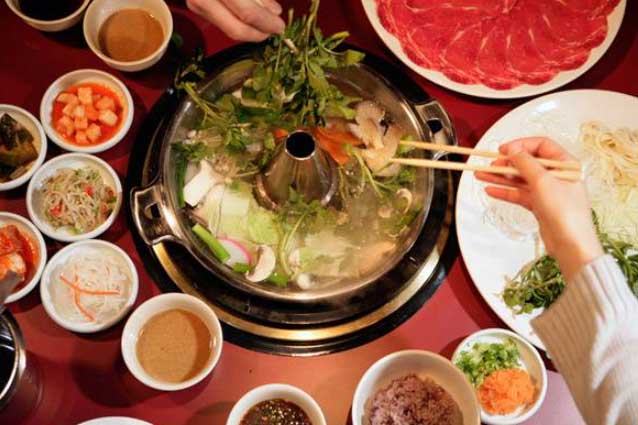 Những sai lầm khi ăn lẩu khiến bạn tổn thọ, bỏ ngay trước khi quá muộn