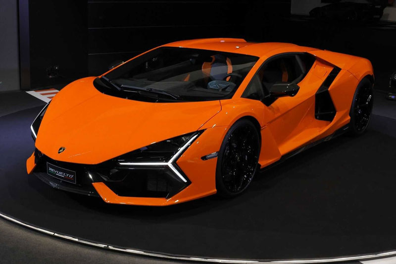 Siêu xe hybrid Lamborghini Revuelto mạnh tới 1.001 mã lực