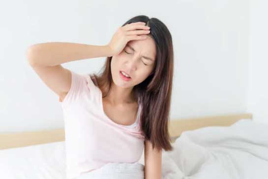 8 kiểu đau đầu là do bệnh nguy hiểm, liên quan đến mạch máu não không thể chủ quan