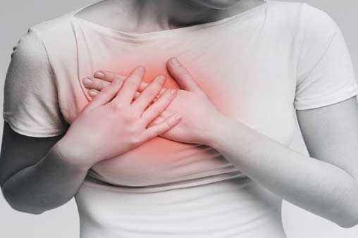 8 dấu hiệu sớm cảnh báo bệnh tim dễ bị nhầm là bệnh vặt, đặc biệt là dấu hiệu khi đánh răng