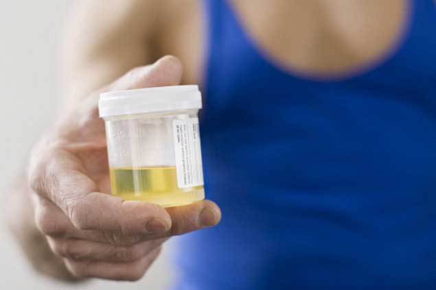 Phụ nữ đi tiểu vào buổi sáng thấy 3 dấu hiệu này chứng tỏ có tử cung khỏe mạnh