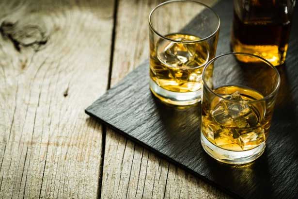 Phụ nữ từ 40 tuổi trở đi, thèm mấy cũng 'nhịn miệng' 8 thứ: Ăn vào cực hại nội tiết, già nua lão hóa