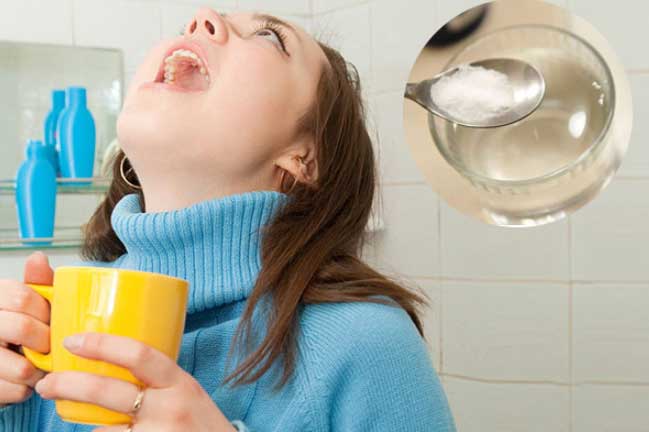 7 lợi ích bất ngờ khi súc miệng nước muối thường xuyên