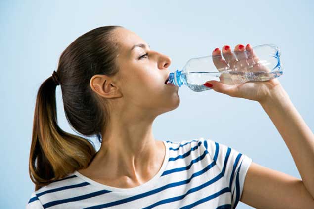 4 khung giờ uống nước mỗi ngày thúc đẩy quá trình giải độc cơ thể, giúp da sáng mịn khỏe đẹp hơn