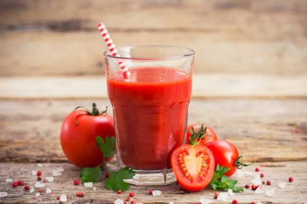 6 công dụng tuyệt vời của nước ép cà chua với sức khỏe con người