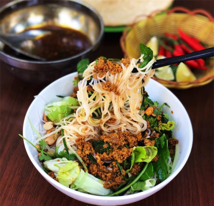 Về Bình Định thưởng thức bún rạm - đặc sản trứ danh, 'đi xa là nhớ' của đất võ - 1