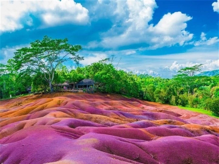 Vùng đất 'cầu vồng' độc đáo - thiên đường có thật của đảo quốc Mauritius bé nhỏ - 2