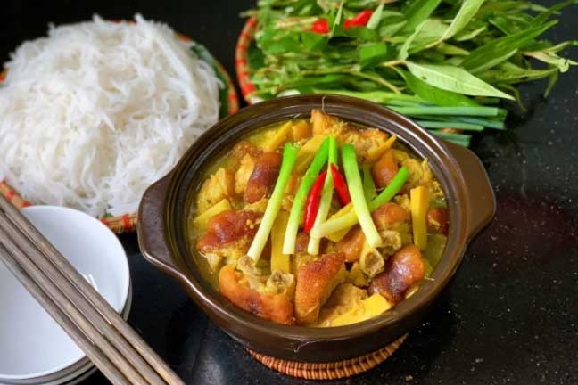 Rủ nhau 'ăn sập Nam Định', toàn những đặc sản trứ danh mà giá rẻ bất ngờ 