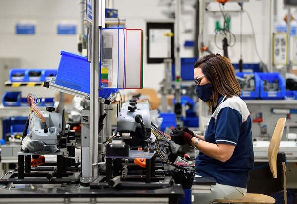 EuroCham: Môi trường kinh doanh Việt Nam năm 2023 cải thiện đáng mong đợi 