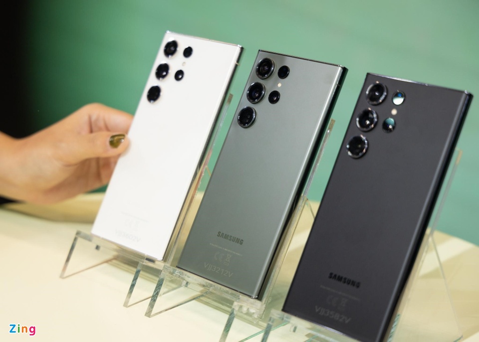 Lý do các smartphone Android đầu bảng ít xuất hiện tại Việt Nam