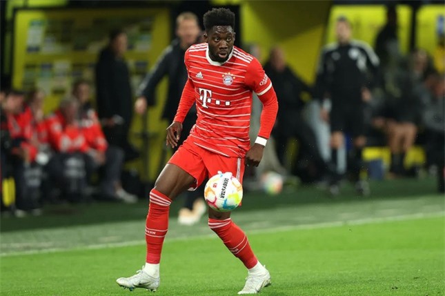 Top 10 hậu vệ trái xuất sắc nhất thế giới ảnh 5