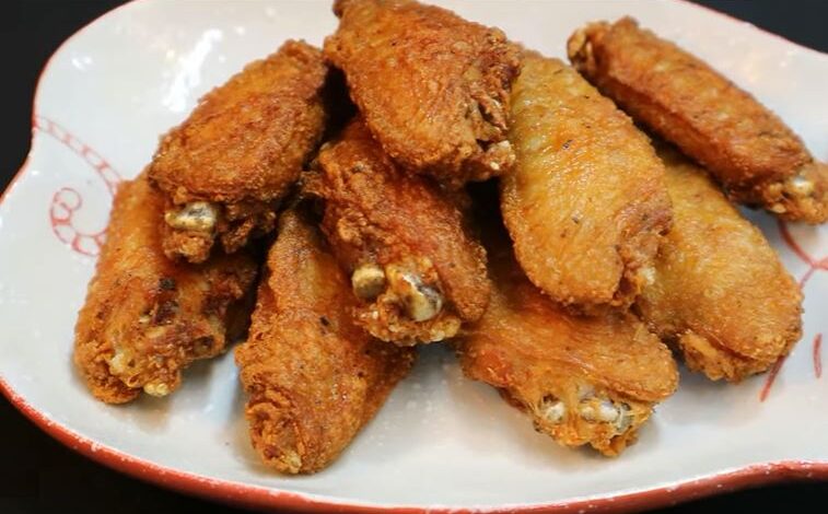 Cánh gà chiên giòn ướp gia vị "đậm mùi" không ngờ thành món "vạn người mê"